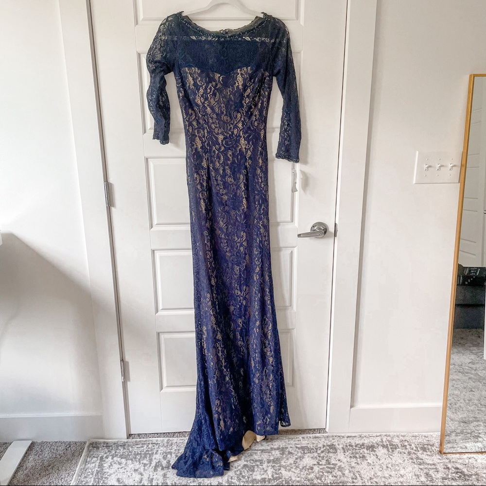 NEW Mac Duggal Lace Long Sleeve Gown Maxi Dress - Picture 4 of 8